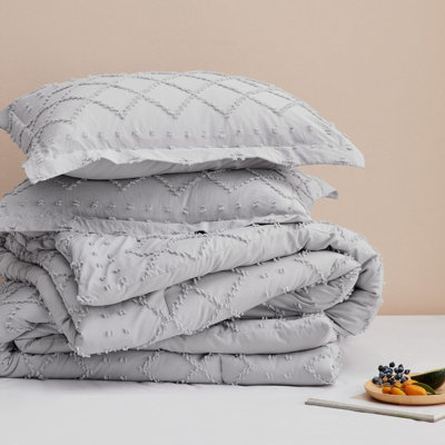 Full Size Comforter Set - Light Grey Comforter, Boho Tufted Shabby Chic Bedding Comforter Set, 3 Pieces Farmhouse Bed Set For All Seasons, Fluffy Soft Bedding Set With 2 Pillow Shams