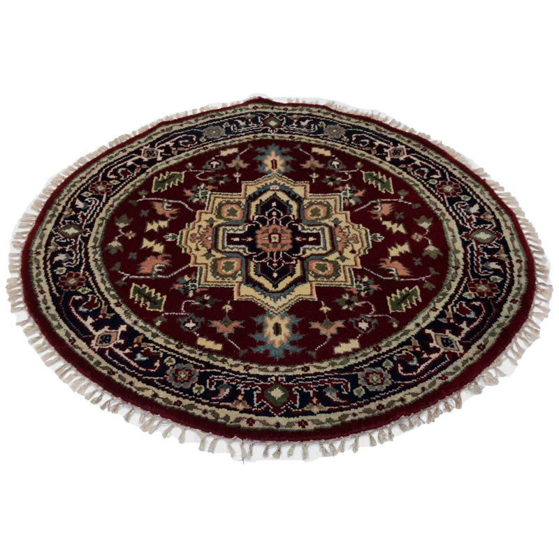 Kassiani Oriental Area Rug in Red