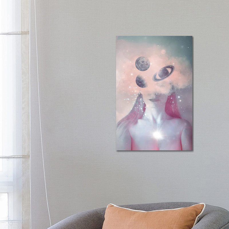 Autoportrait avec lune par Emanuela Carratoni - impression sur toile tendue, H 26 po x l 18 po x 1,5 po