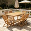  La table de salle à manger rustique en bois d'acacia rustique convient à six personnes, idéales pour les rassemblements de patio et de jardin