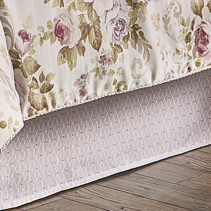 Chambord Comforter Set, Queen Comforter + 3 Additional Pieces