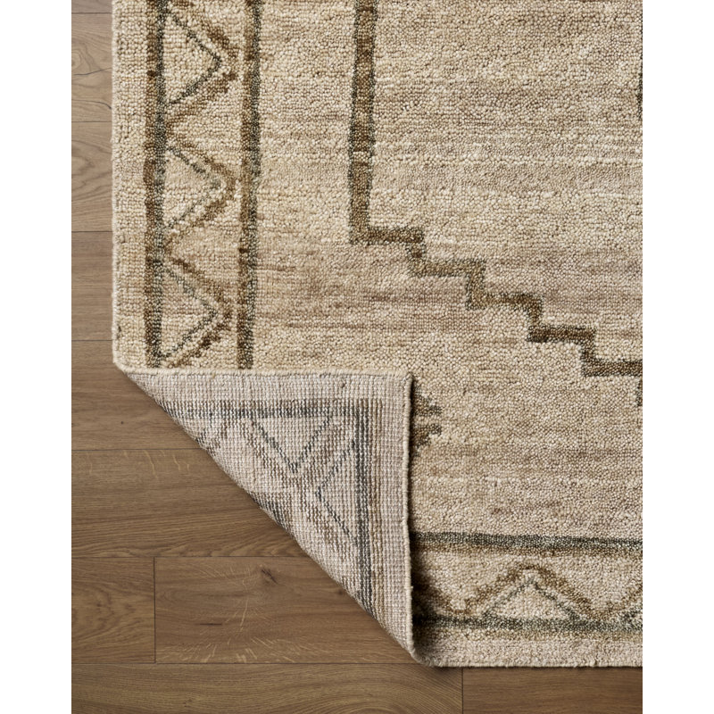 Alara Handmade Wool Area Rug, Beige, Rectangle 6' x 9'