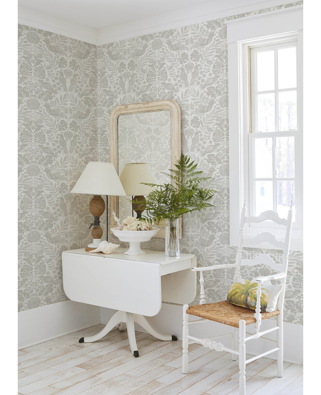 Pomona Floral Wallpaper, Dove Gray