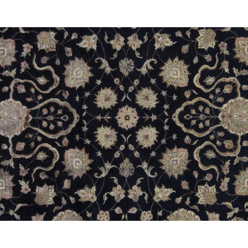 Tapis noir et ivoire de haute qualité noué à la main
