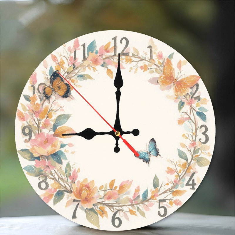 Horloge florale avec papillons