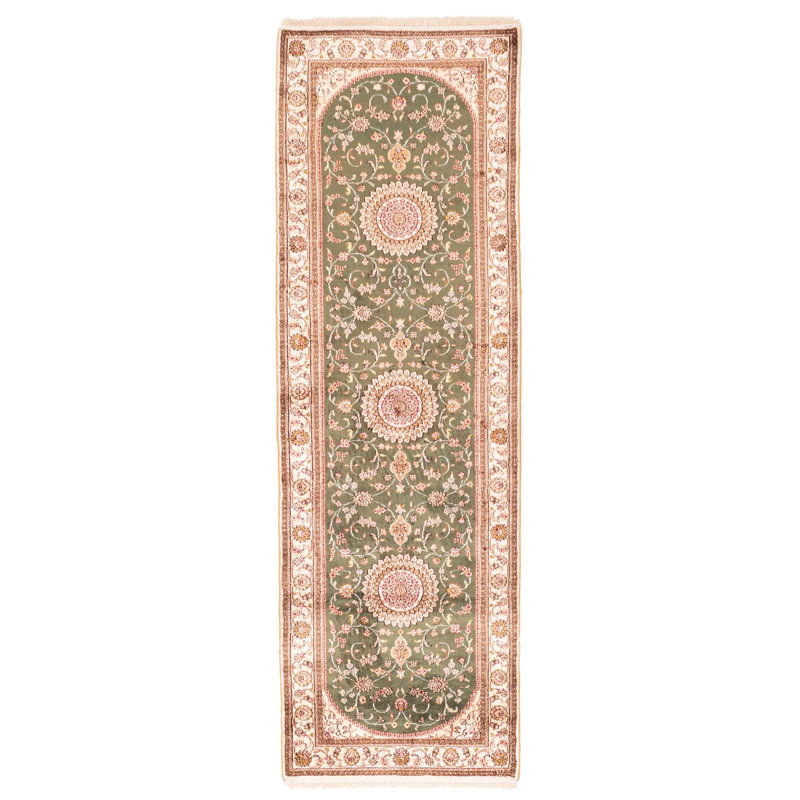 Tapis vert 300L en soie 2 pi 7 po x 8 pi 0 po