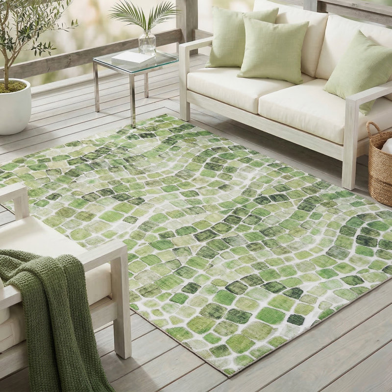 Emery Machine Washable Indoor/Outdoor Rug, Rectangle 4' x 6', Green