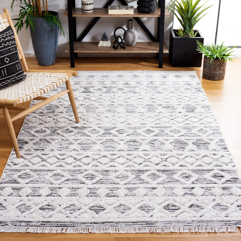 Augustine Performance Geometric Rug, Rectangle 5' x 7'7"