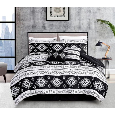 Standard Geometric Shapes Comforter