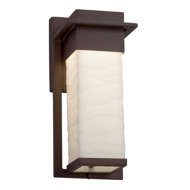 Plafonnier encastré d’extérieur Donasia, Bronze foncé, H 16,5 po x l 5 po x P 5,5 po