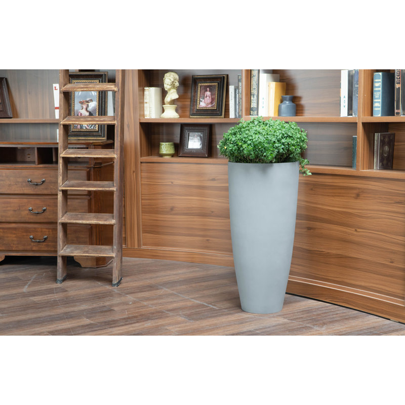 Pot à fleurs Sloatsburg Fiberstone, Gris, H 32 po x l 15 po x P 15 po