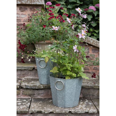 Enan Metal Pot Planter