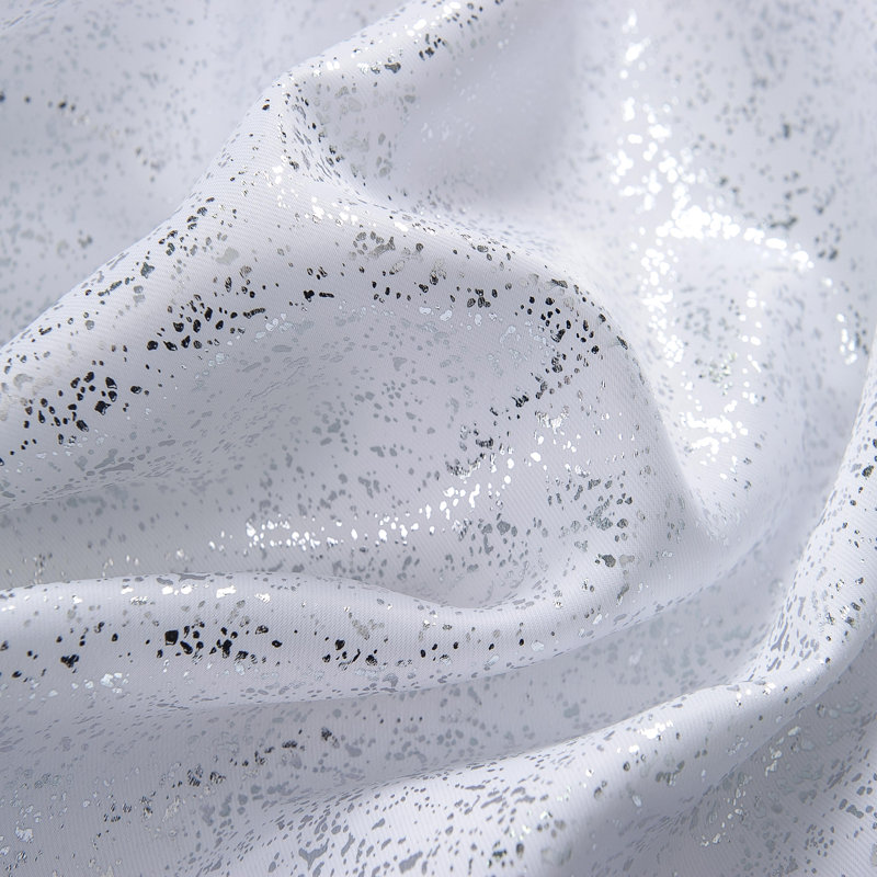 Rideau occultant en polyester Tampere, L 54 po x L 84 po, Blanc