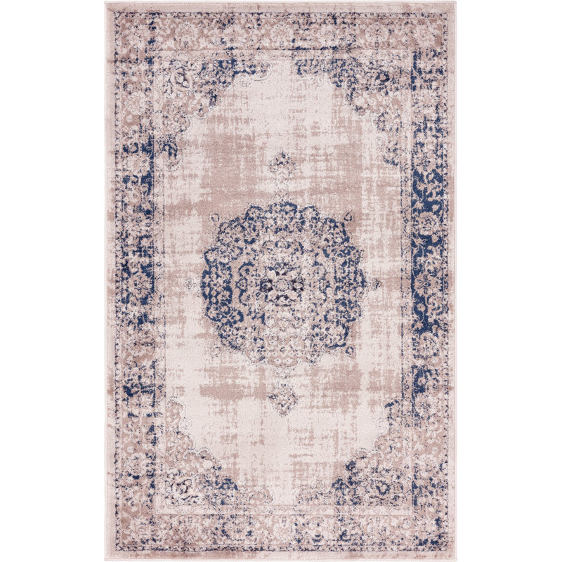 Carrie Oriental Indoor Rug, Rectangle 3'3" x 5'3"