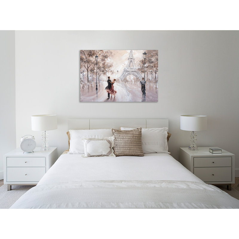 «Only Us, Paris Flair I», toile tendue par Isabella Karolewicz, H 10 po x l 15 po x P 1,5 po
