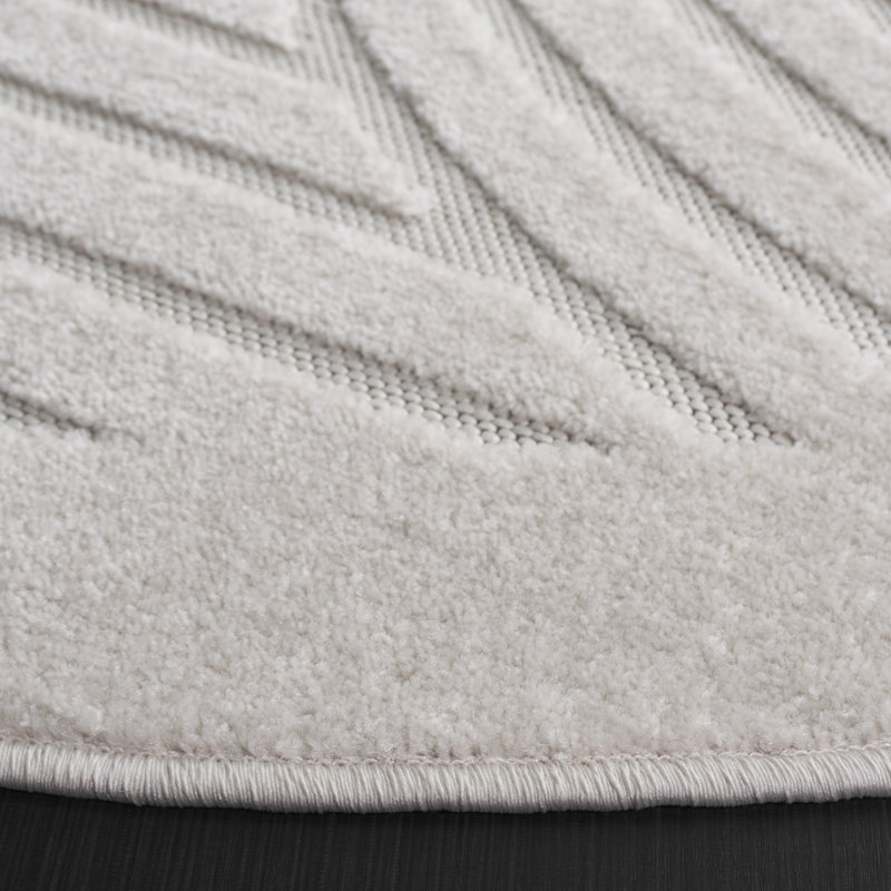 Kestin Performance Geometric Rug, Round 6'7"