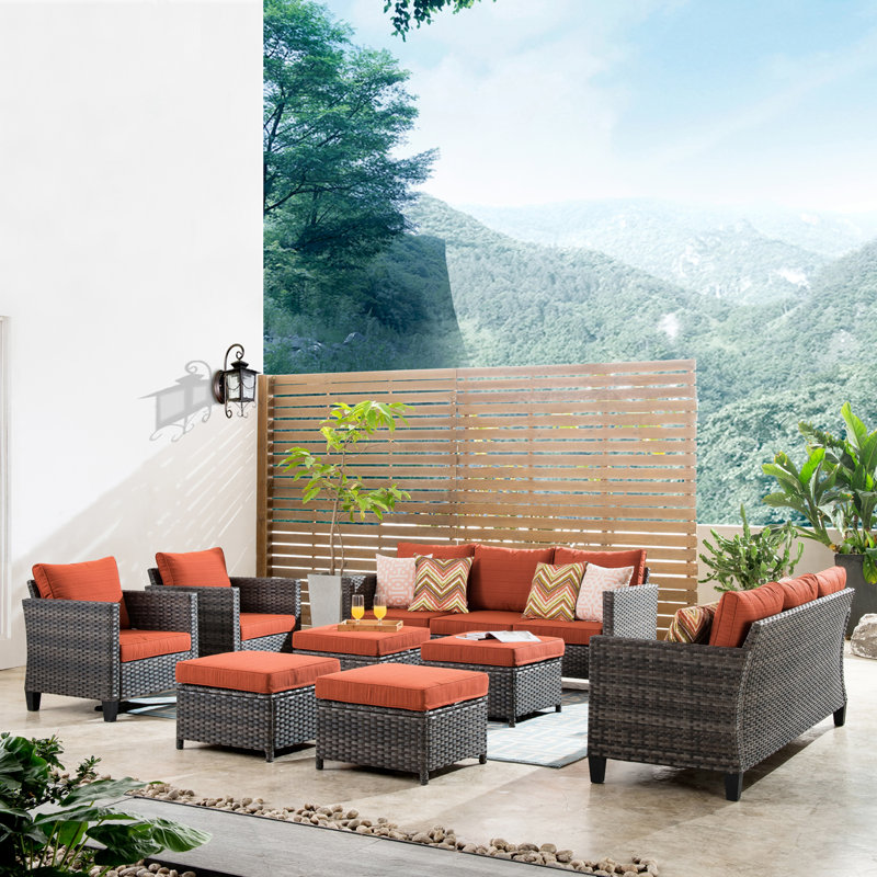 Ensemble de meubles de patio en osier / rotin pour 8 personnes Allcot, ensemble de canapé d'extérieur avec canapé, chaises, repose-pieds, coussins décoratifs et coussins confortables