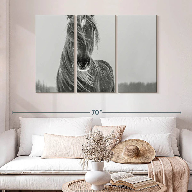 «Winter Horse», reproduction d'art sur toile, H 32 po x l 50 po x P 1,25 po