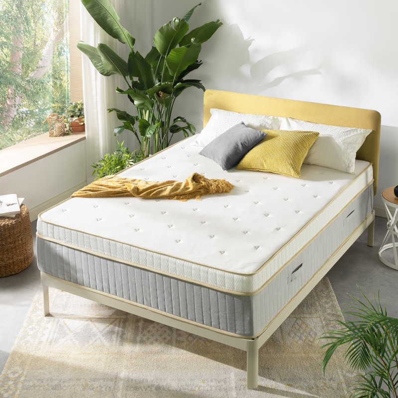 Matelas hybride Lagom Cloud Top, mousse viscoélastique au thé vert et ressorts ensachés, Très grand lit, 14"