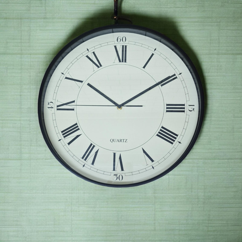 Geko Wall Clock, White