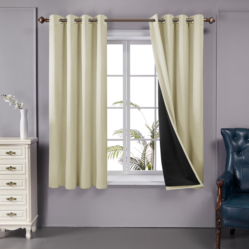 Paire de rideaux occultant Harjot, L 52 po x L 63 po, Beige