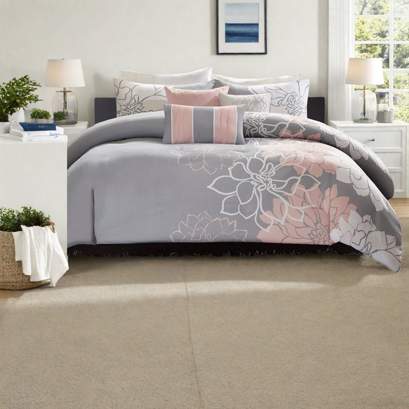 Premium Multicolor Bedding Sets, Polyester Comfort With Elegant Design