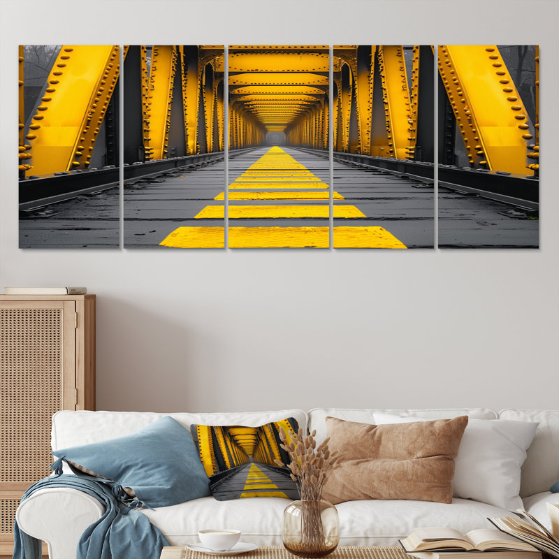 Ensemble de décorations murales pont en acier jaune et noir Symphony Bridge II, H 28 po x l 60 po