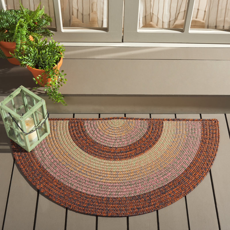 Olathe Hand Woven Performance Machine Washable Performance Chevron Indoor/Outdoor Area Rug, Half-circle 2' x 4'