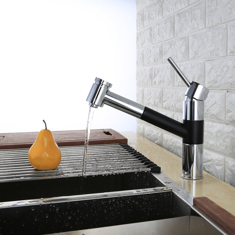 Robinet de cuisine à poignée simple pull out Springboro
