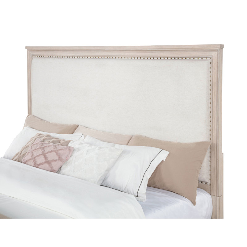 Ensemble de chambre avec très grand lit 4 pièces Wedner, 4 Pcs: Bed, Nightstand, Dresser, Mirror