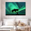 Silhouette d'arbre Alvord Northern Lights-106322043