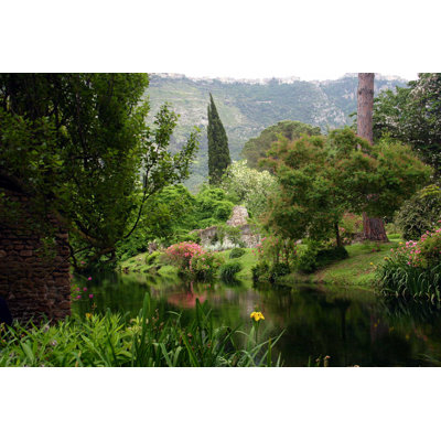 " Ninfa Garden "