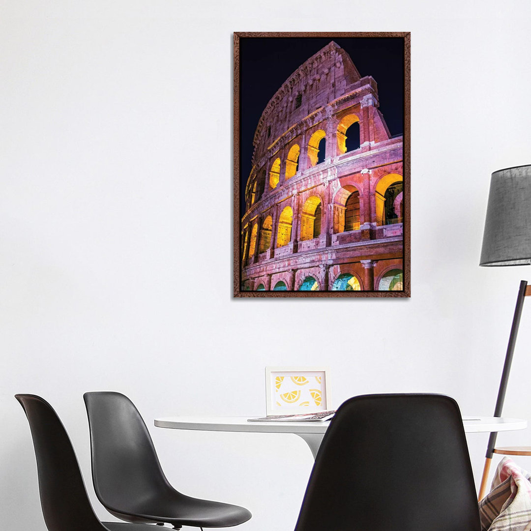 Colosseum Wall von Susanne Kremer - Galerie-umwickelte Leinwand Giclée