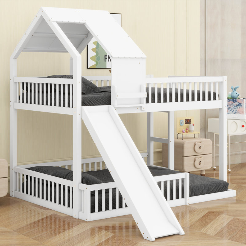 Structure de lit superposé en bois de style maison avec échelle intégrée et glissade, Blanc