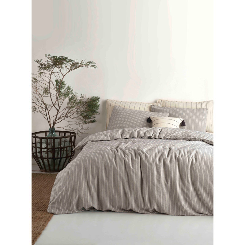 Luxurious 100% Cotton Ranforce Double Quilt Cover Set, White & Black | Duvet Cover 78.7 x 78.7 inches & 2 Pillowcases 31.5 x 31.5 inches | Machine Washable at 104°F, Soft & Durable, Perfect for Modern Bedrooms