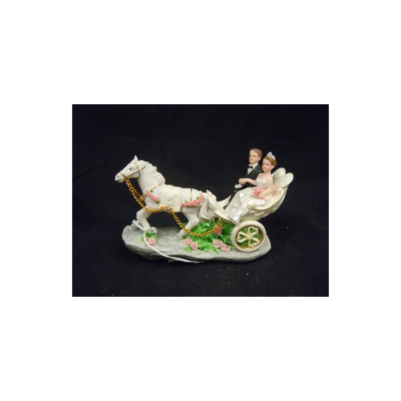 Couple de mariage récemment sur le figurine de transport