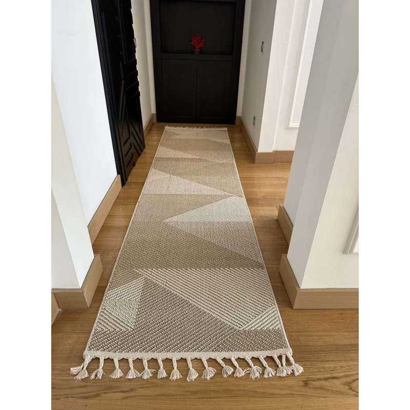 Tapis rectangulaire Tilina avec envers antidérapant, Rectangle 4 pi 3 po x 9 pi 10 po