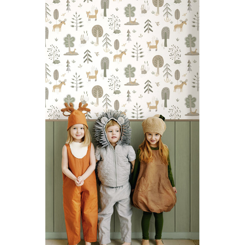 Nerijus Little Explorers 2 Country Animals Wallpaper Roll, Green