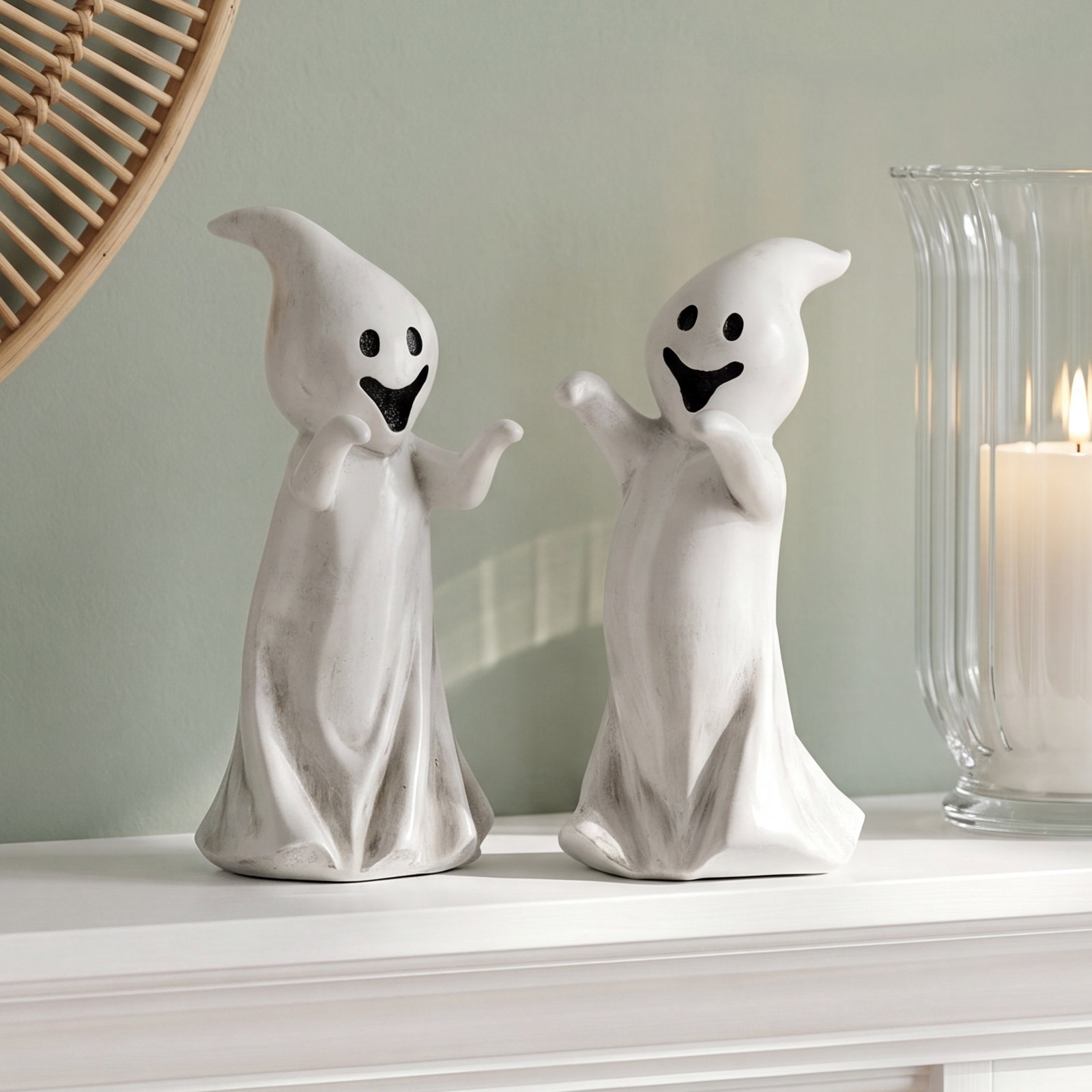 Lichter 2-Piece Ghost Figurine Set