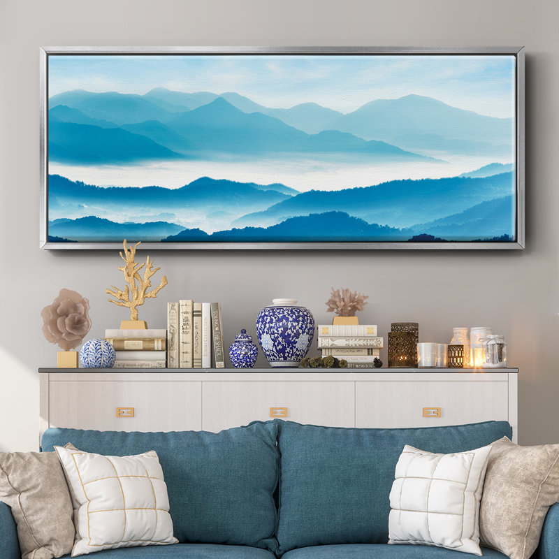 Misty Mountains - Toile encadrée, H 24 po x l 60 po