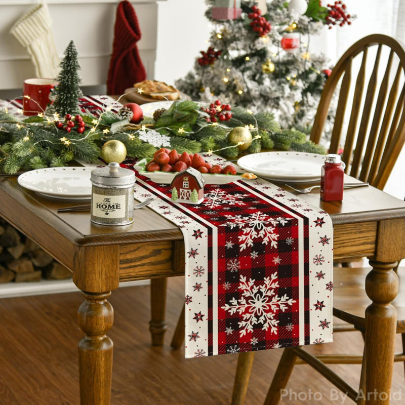 Buffalo Plaid Snowflakes Christmas Table Runner, Seasonal Winter Kitchen Dining Table Decoration For Home Party Decor