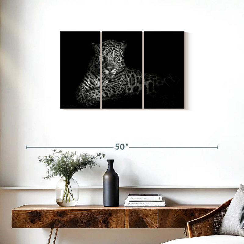 Blue Eyes Jaguar, 20" H x 33" W