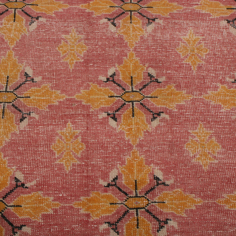 Wool Floral Area Rug in Pink/Orange