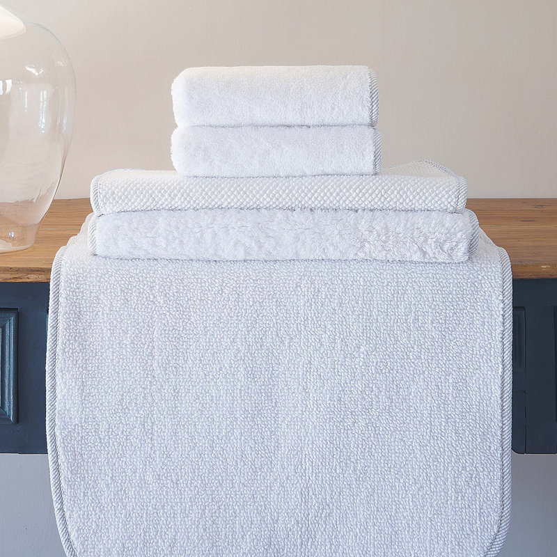 Aspen Bath Rug, 20" W x 31" L, Silver