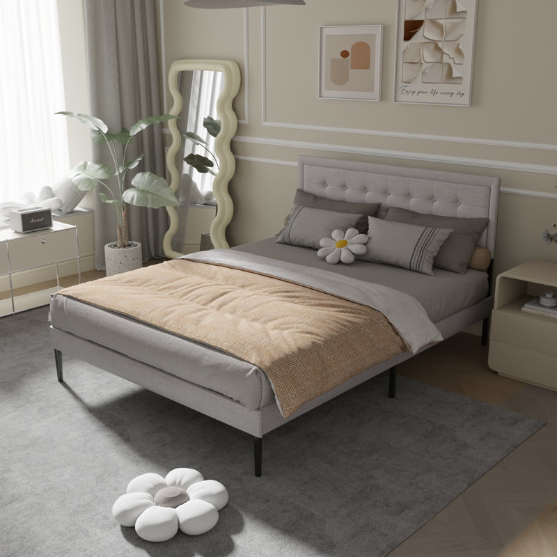 Base de lit tapissier grand format avec lattes en bois, aucun sommier tapissier requis
