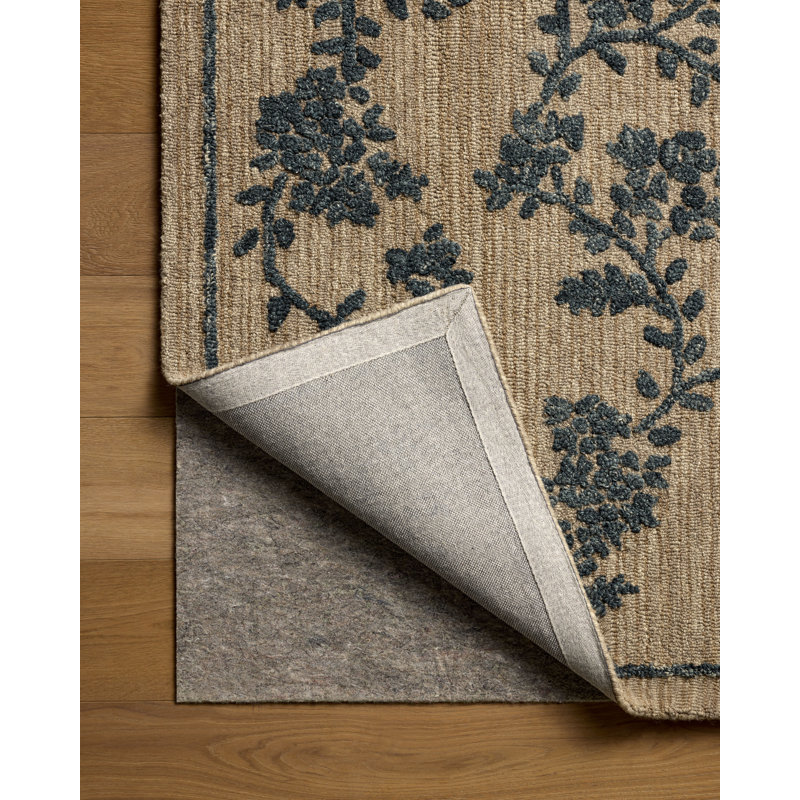 Tapis latte / bleu marine Magnolia Home par Joanna Gaines x Loloi Winslet, 2'6" x 9'9"