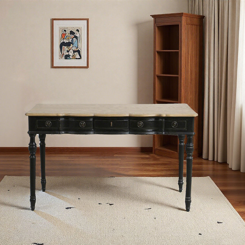 Bureau américain spacieux et pratique
