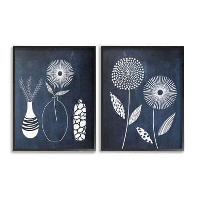 «Structured Flowers On Blue Single Frame» par Lisa Nohren, 2 pièces sur toile