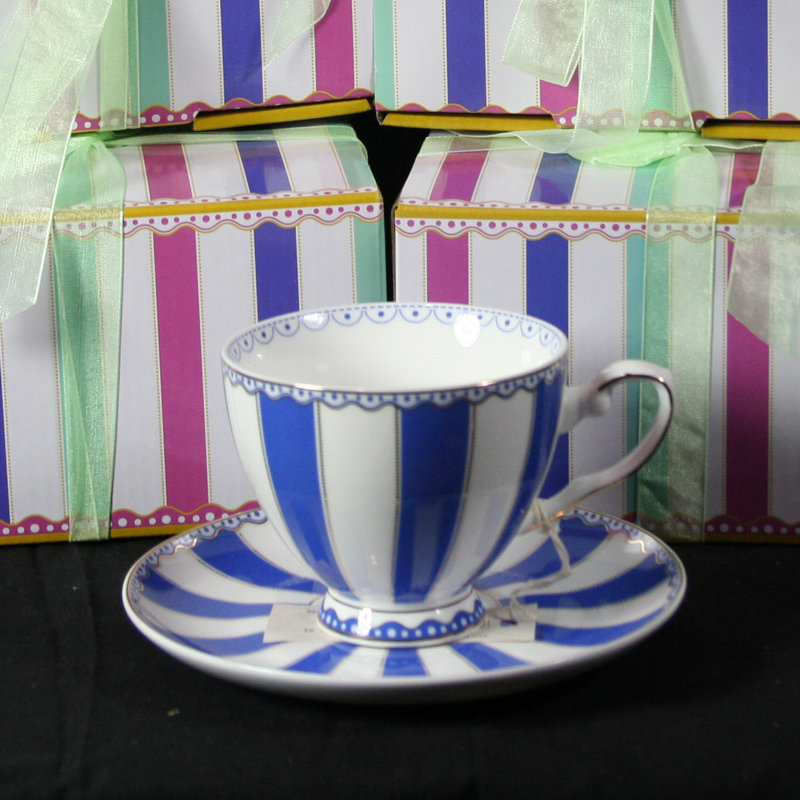 Ensemble de tasse et soucoupe balkaran, Bleu