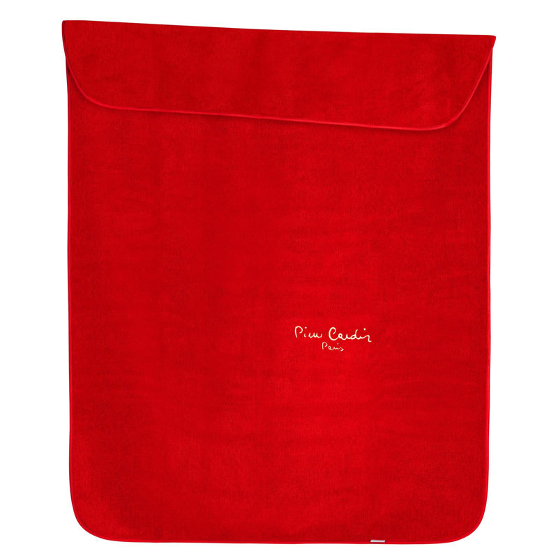 Pierre Cardin Polyester No Pattern Bedspread, W220 x L240cm, Red